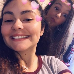 Meet your Posher, Ella